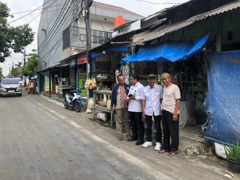 Bangunan Liar Berdiri di Atas Saluran Air di Pamulang Siap Dibongkar