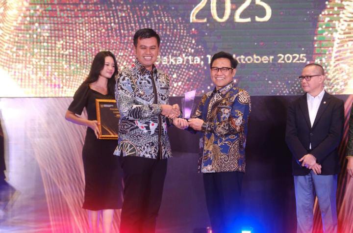 CFD Kota Blitar Sukses Berdayakan UMKM Sabet Penghargaan Mandaya Wards dari Kemenkopemas