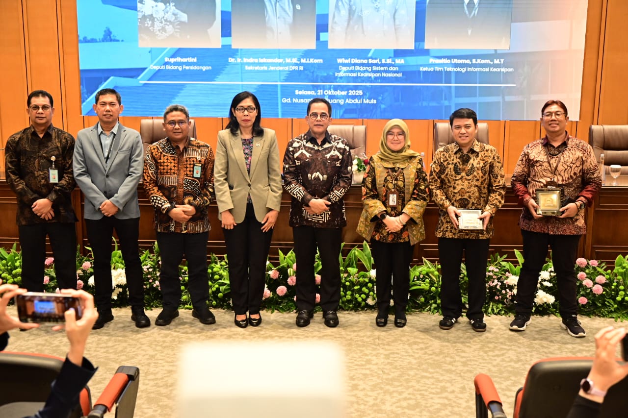 Sekjen DPR Dorong Optimalisasi Pemanfaatan Aplikasi 'Srikandi'