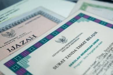 Program Pemutihan Ijazah Hadirkan Kesempatan Kedua Bagi Lulusan yang Tertahan
