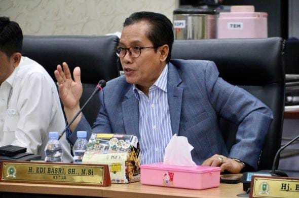 Komisi III DPRD Provinsi Riau menggelar rapat kerja bersama PT Pertamina Hulu Rokan