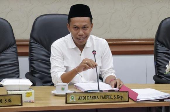 Komisi I DPRD Provinsi Riau menggelar Rapat Dengar Pendapat (RDP) bersama Biro Kesejahteraan Rakyat (Kesra) Sekretariat Daerah Provinsi Riau