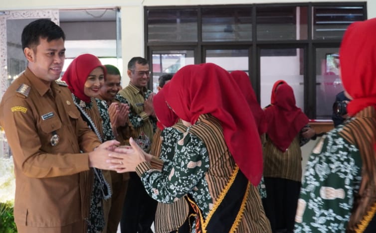 Wali Kota Blitar Dorong Pembentukan Bunda Paud Menuju Indonesia Emas