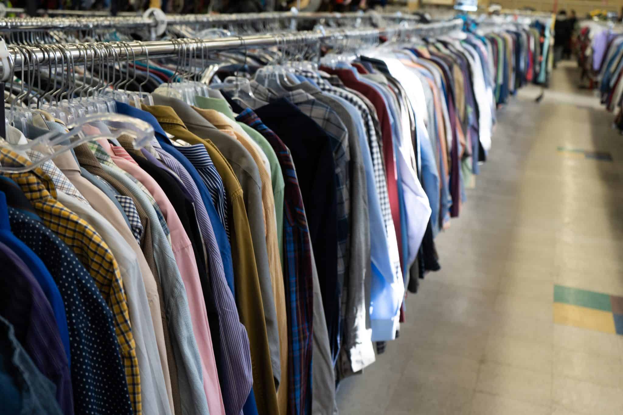 Viral! Pedagang Thrifting Ungkap Pungli Bea Cukai Rp550 Juta per Kontainer