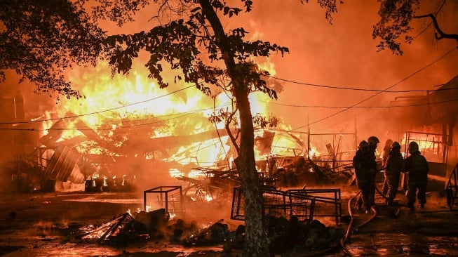 Ricuh Matel, 9 Kios Terbakar di Kalibata