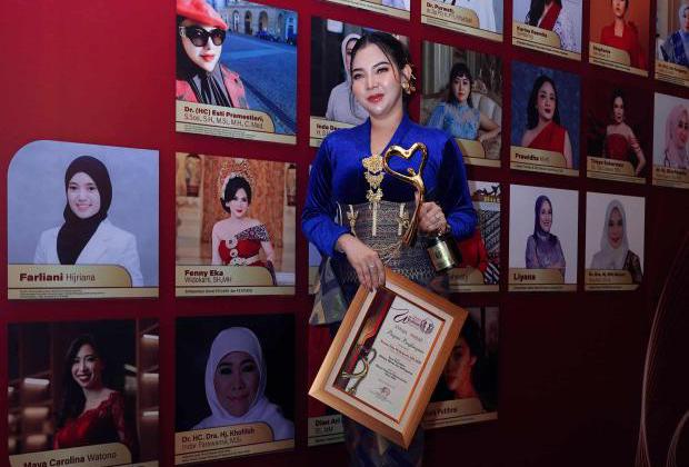 Fenny Eka Widokarti Raih Penghargaan Women Empower Woman 2025: Dari One Stop Beauty Solution ke Panggung Nasional