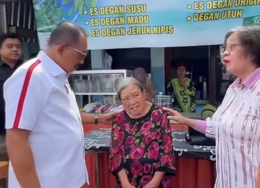 Wakil Wali kota Surabaya Kecam Pengusiran Paksa Nenek 80 Tahun
