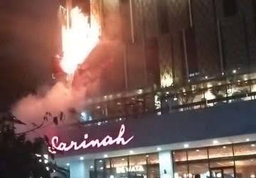 Gedung Sarinah Jakarta Terbakar