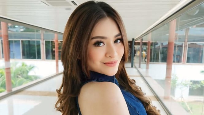 Lupa Matikan Mic, Percakapan Rahasia Nathalie Holscher Bocor ke Publik