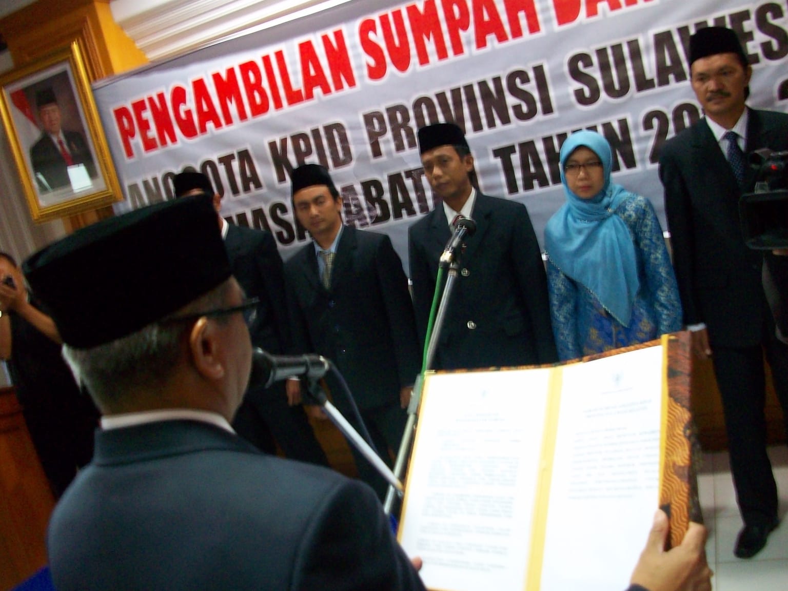 Toyota Innova dan Cerita di Balik Pemilihan Ketua KPID Sulawesi Selatan, Periode 2011-2014