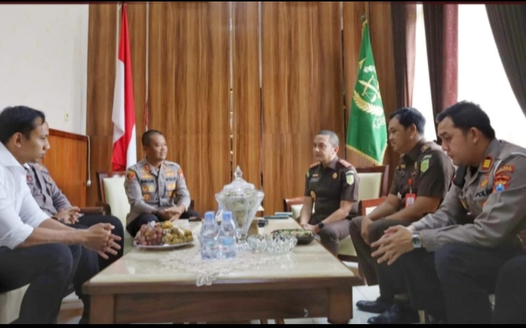 Kapolres Tulungagung Silaturahmi ke Kejari, Perkuat Sinergi Implementasi KUHP-KUHAP Baru