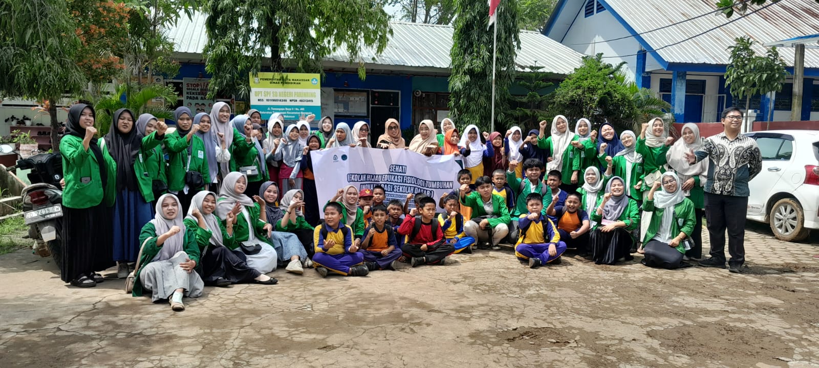Dukung Sekolah Hijau, Mahasiswa Fakultas Tarbiyah dan Keguruan UIN Alauddin Makassar Gelar Kegiatan SEHATI di SD Negeri Parinring