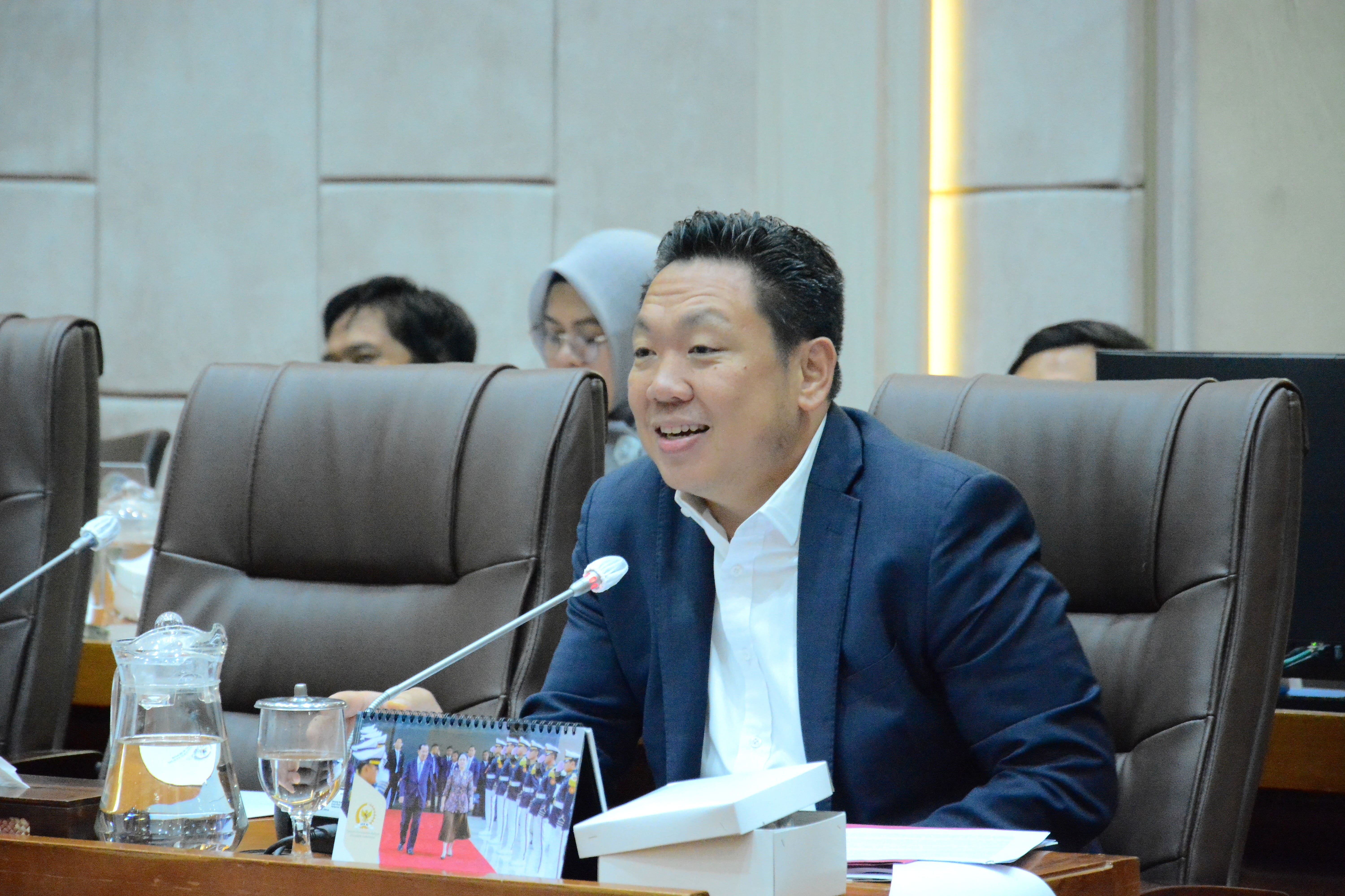Perkawinan Campuran Meningkat, Sektor Ketenagakerjaan Terdampak, Revisi UU-nya Harus Lebih Adaptif