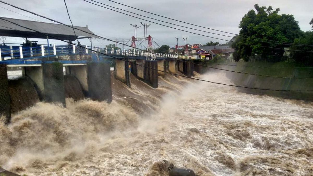 Hujan Deras, Bendung Katulampa Siaga 3