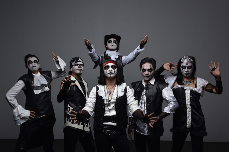 Begini Klarifikasi Kuburan Band Soal Lagu Tak Diberi Tulang Lagi
