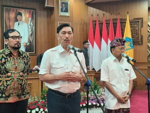 Gubernur Bali Wayan Koster Minta Bantuan Luhut