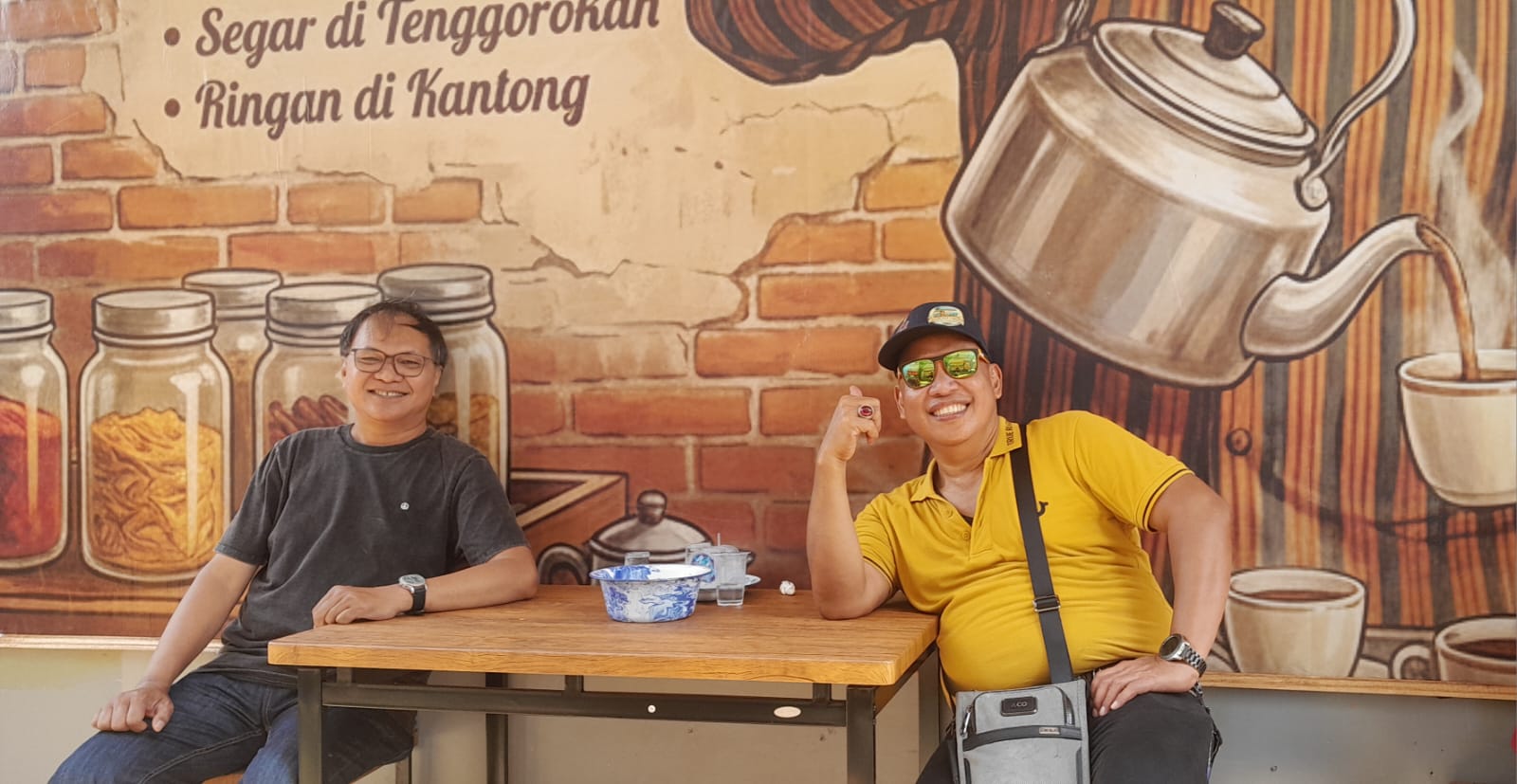 Harun Ar Rasyid Mengajak "Nyeruput To Riolo", Asal Jangan Camidu