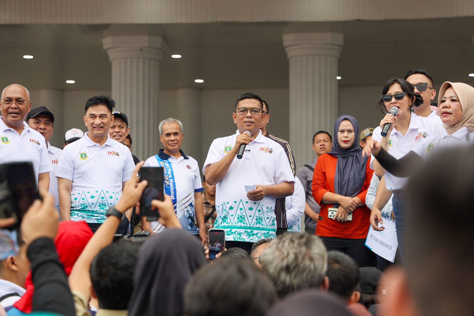 Ribuan Masyarakat dan Wartawan se-Indonesia Meriahkan Jalan Sehat HPN 2026 di Provinsi Banten