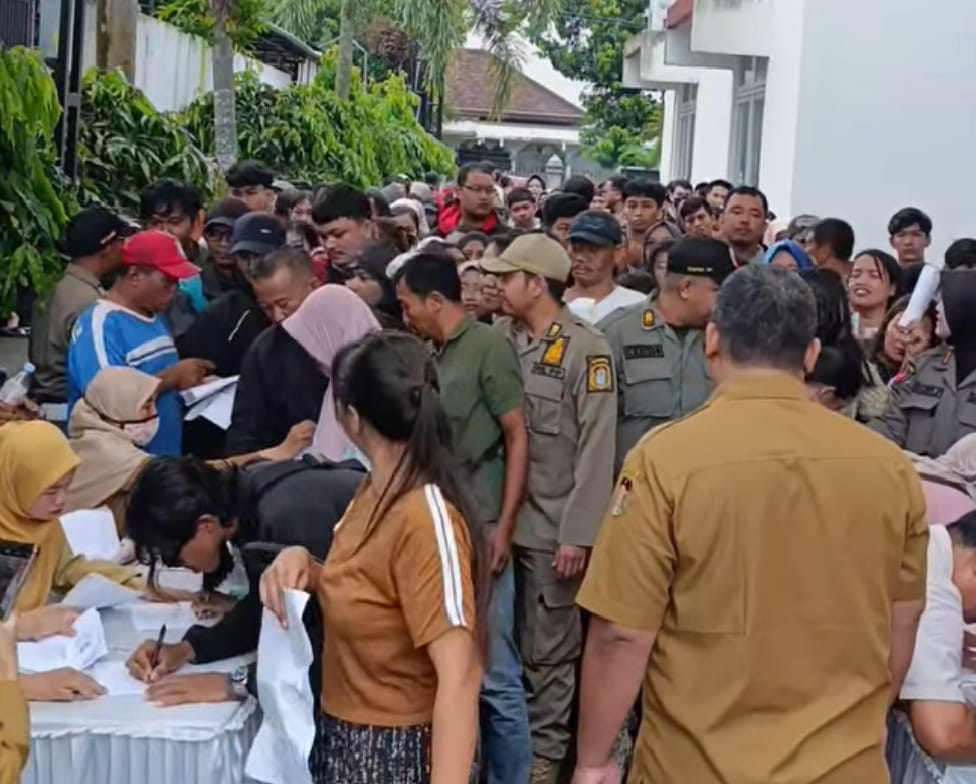 385 UMKM Berebut Stand Bazar Takjil Picu Kekecewaan di Kalangan Pelaku UMKM Blitar