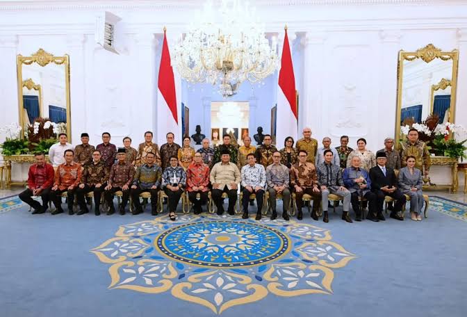 Presiden Kumpulkan Eks Menlu dan Wamenlu di Istana