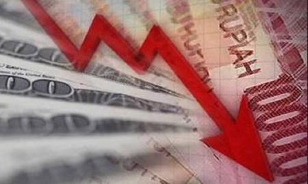 Nilai Tukar Rupiah Melemah, Nyaris Sentuh Angka Rp17 Ribu