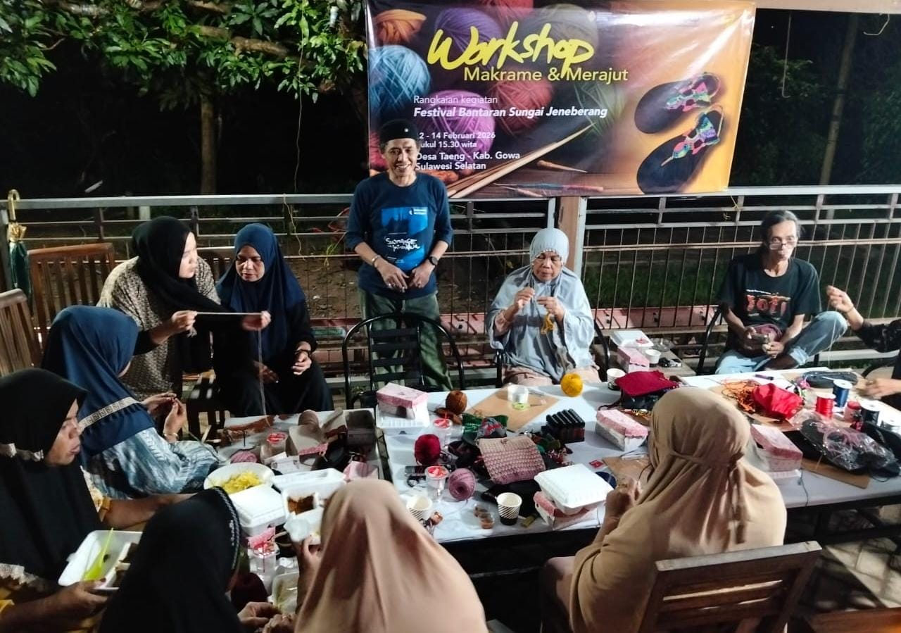 Workshop Makrame dan Merajut di Desa Taeng: Merawat Simpul, Menenun Kebersamaan