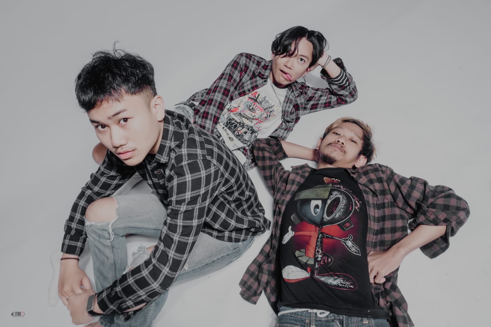 Javanese Cat Perluas Eksplorasi Rock dalam Album Terbaru “Gratia Plena”