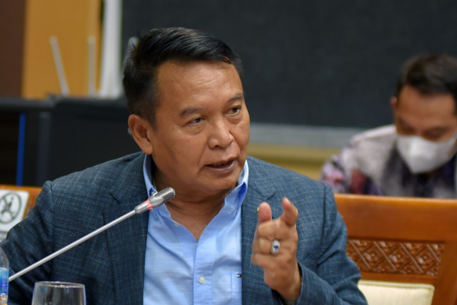 Serangan Israel ke Iran Dinilai Ancam Perdamaian Gaza dan Picu Lonjakan Harga Minyak