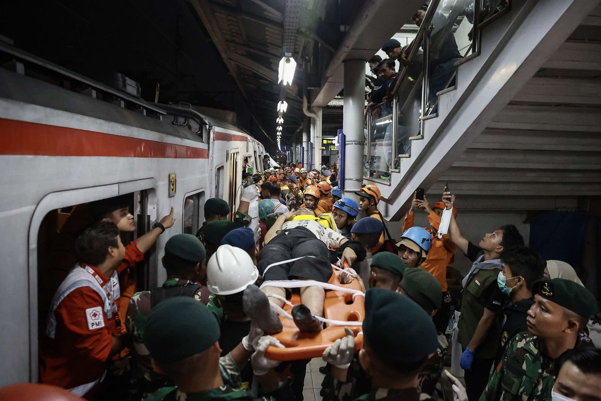 Update Jumlah Korban Kecelakaan Kereta di Bekasi Timur