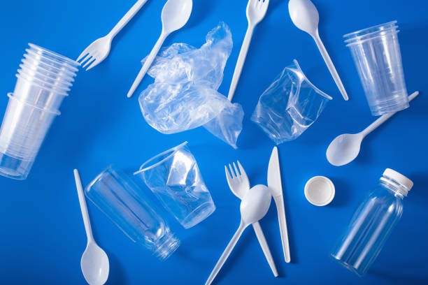Imbas Perang di Timteng, Harga Plastik Naik hingga 40 Persen
