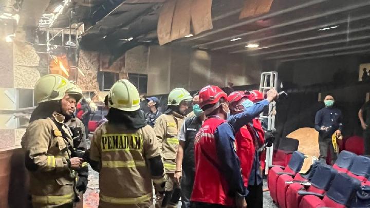 Auditorium Kampus Binus Terbakar