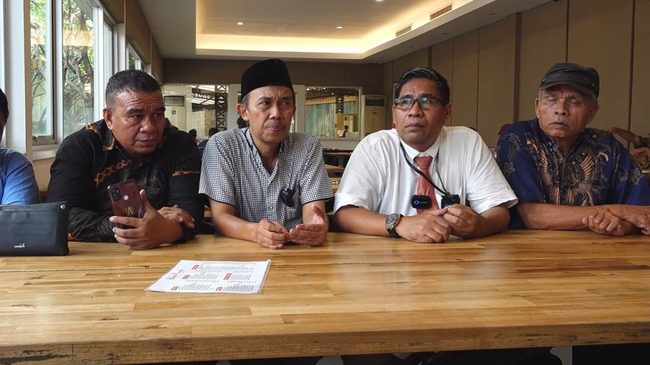 Ormas GRIB Datangi Rumah Penulis Buku Ahmad Bahar