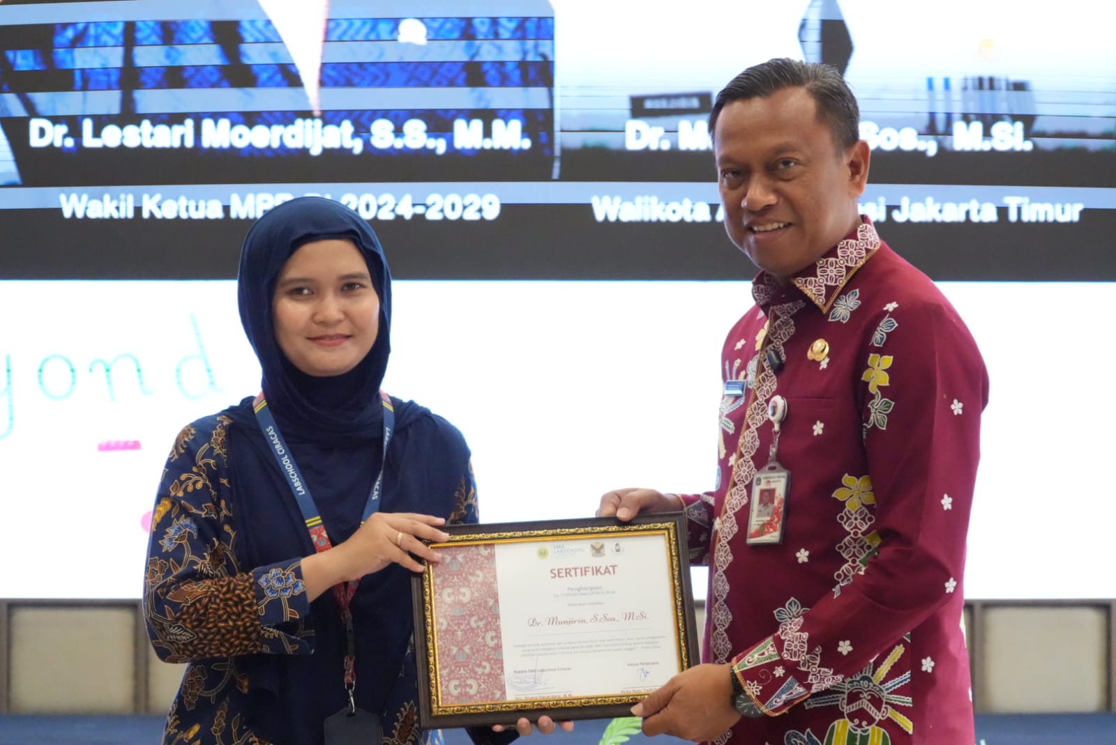 Munjirin Motivasi Siswa Labschool Ciracas Jadi Generasi Pemimpin Berkarakter di Era Digital