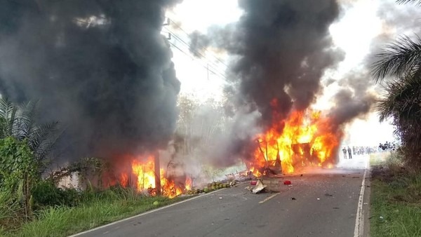 Kecelakaan Maut di Lintas Sumatera, Bus ALS Ikut Terbakar
