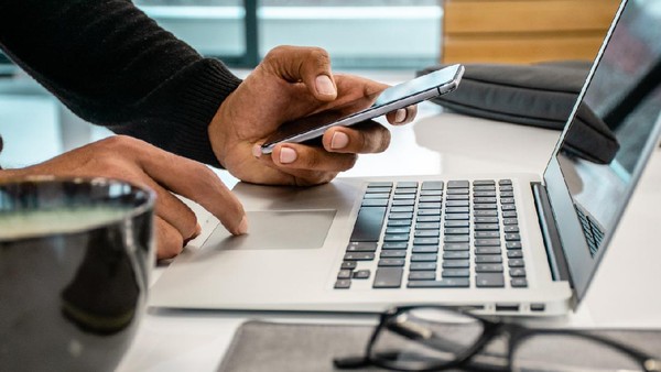 Pemerintah Lanjutkan Kebijakan WFH untuk Dua Bulan ke Depan