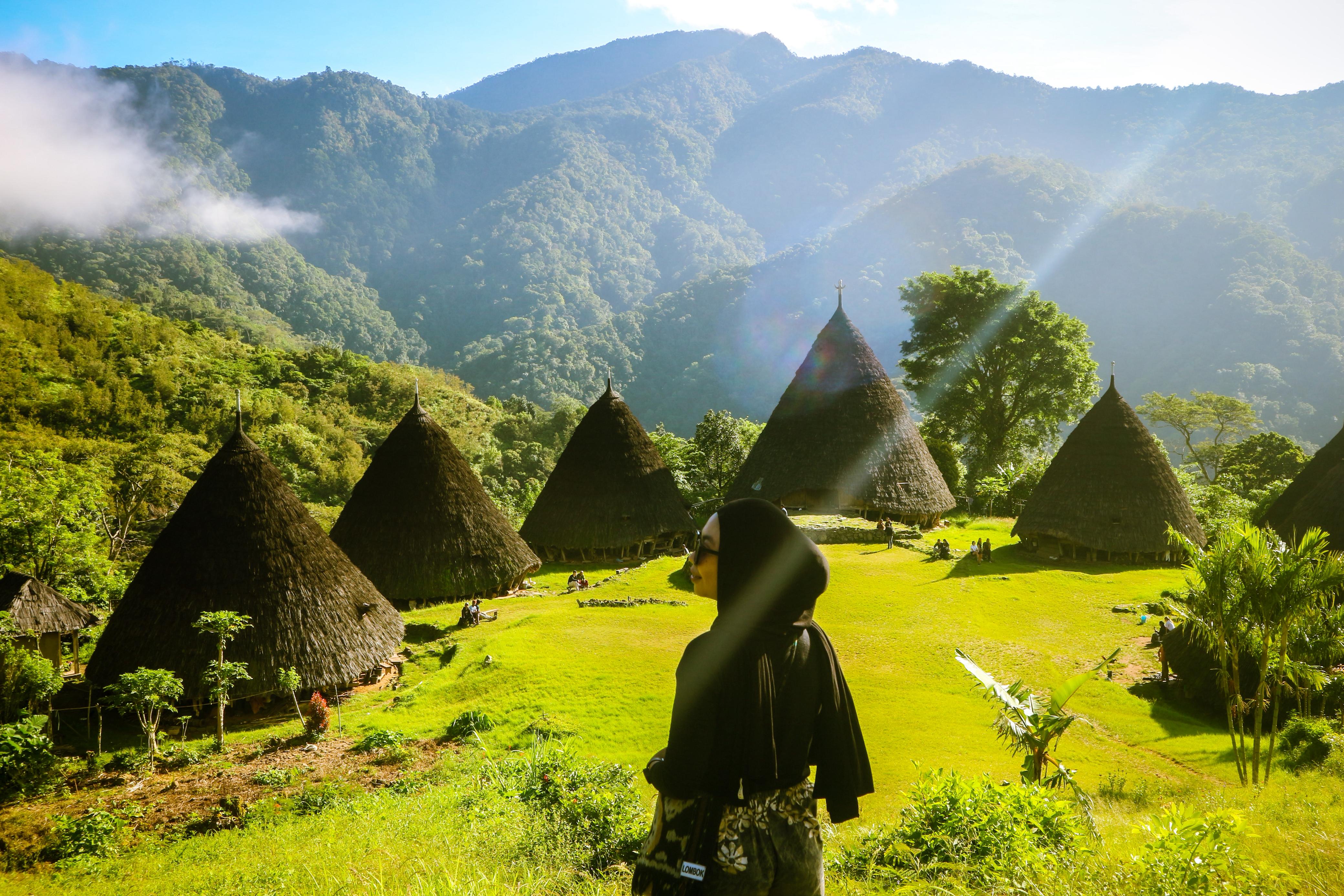 Amelia Sajidah, Travel Creator Mengangkat Indonesia Timur Punya Cerita