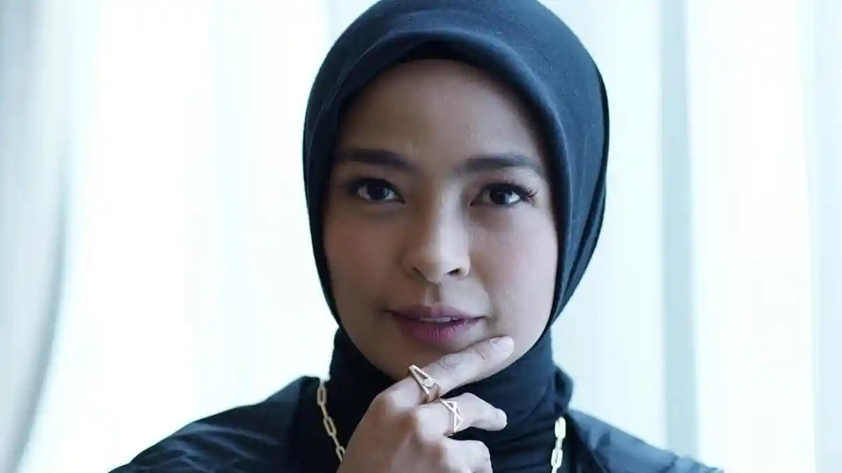 Tantri Kotak Mengaku Ditipu Teman Sendiri, Kerugian Capai 10 Miliar