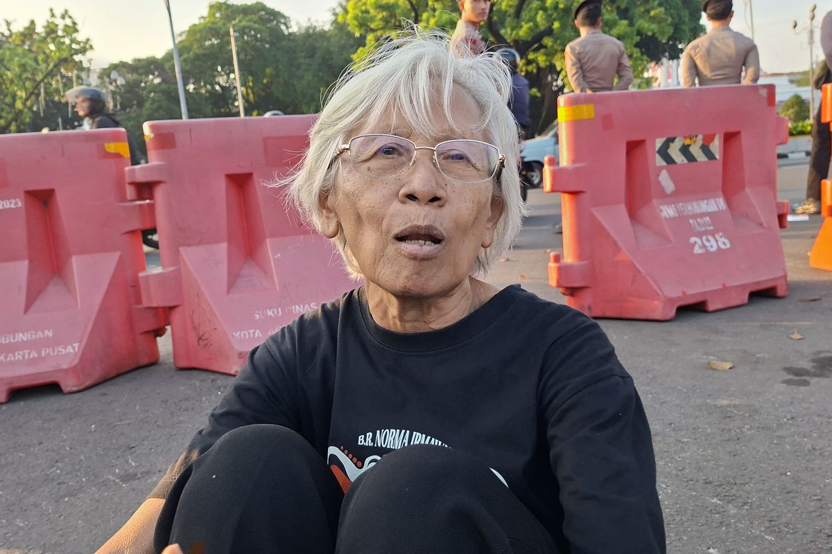 Tanggapi Undangan Menteri HAM, Sumarsih Sebut Tidak Percaya atas Institusi Tersebut