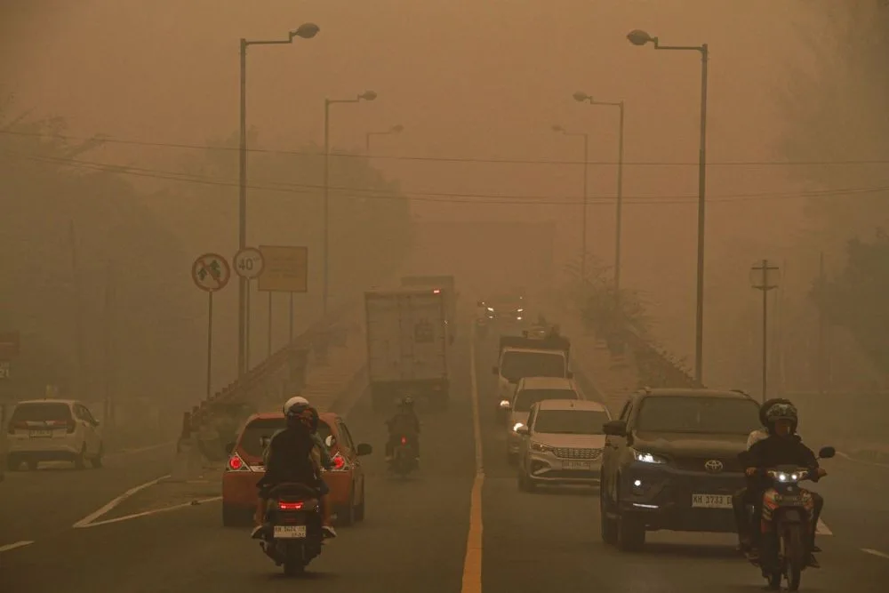 Asap Karhutla Tembus Jakarta, Picu Kualitas Udara Terburuk