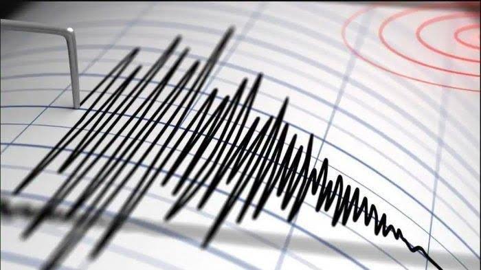 Gempa Bermagnitudo 7,7 Guncang NTT, Bangunan Pelabuhan Ambruk