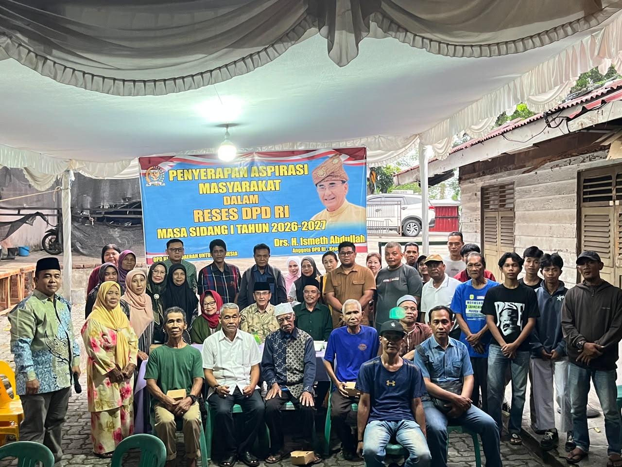 Warga RW.013 Kel. Tanjungpinang Barat Tumpahkan Bermacam Aspirasinya Kepada Ismeth Abdullah