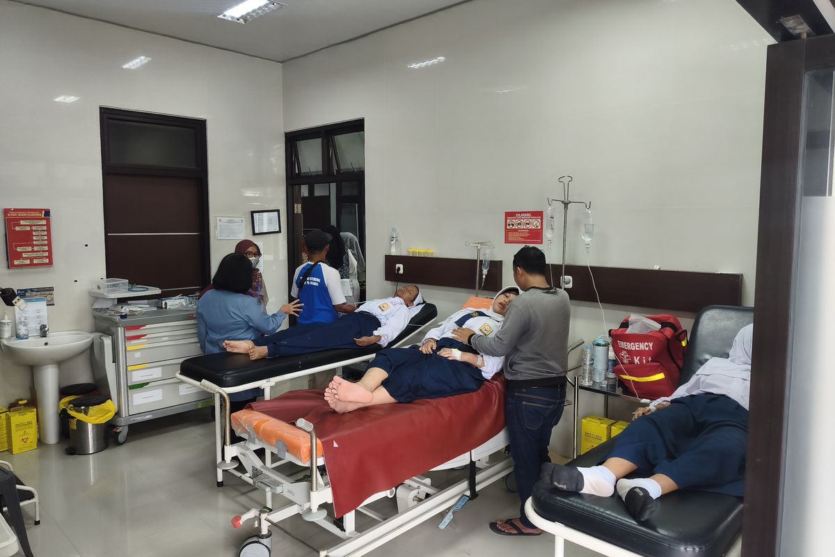 Lagi, Ratusan Siswa di Bogor Diduga Keracunan MBG