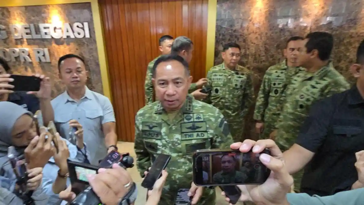 Sikapi Situasi Dalam Negeri, Dasco Kumpulkan Kapolri hingga Panglima TNI