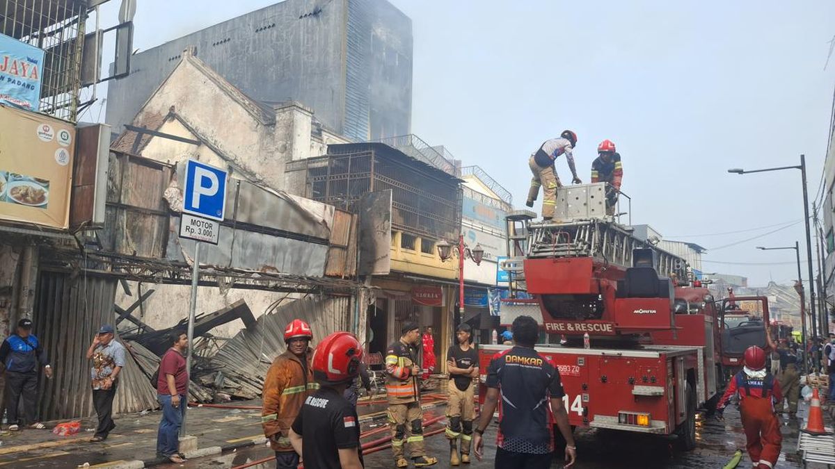 Kawasan Suryakencana Bogor Dilanda Kebakaran