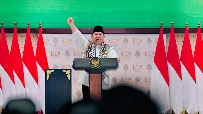 Presiden Prabowo Teriak Free Palestine di Resepsi Pondok Gontor
