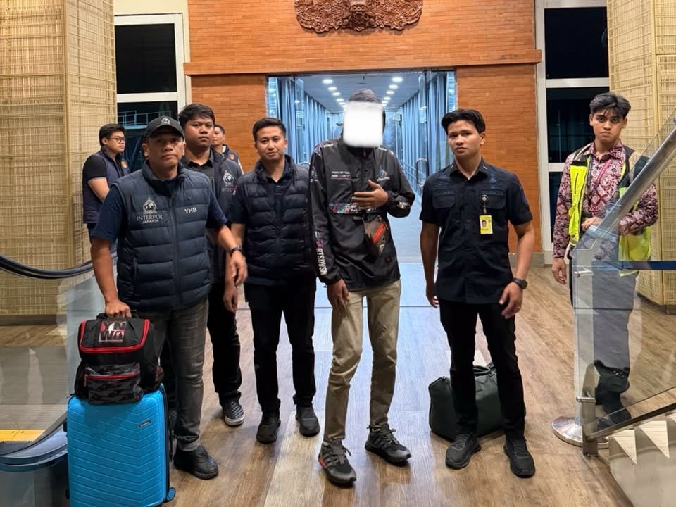 Imigrasi Ngurah Rai Tolak Masuk dan Pulangkan WN Ethiopia Buronan Interpol Red Notice Kasus Penipuan