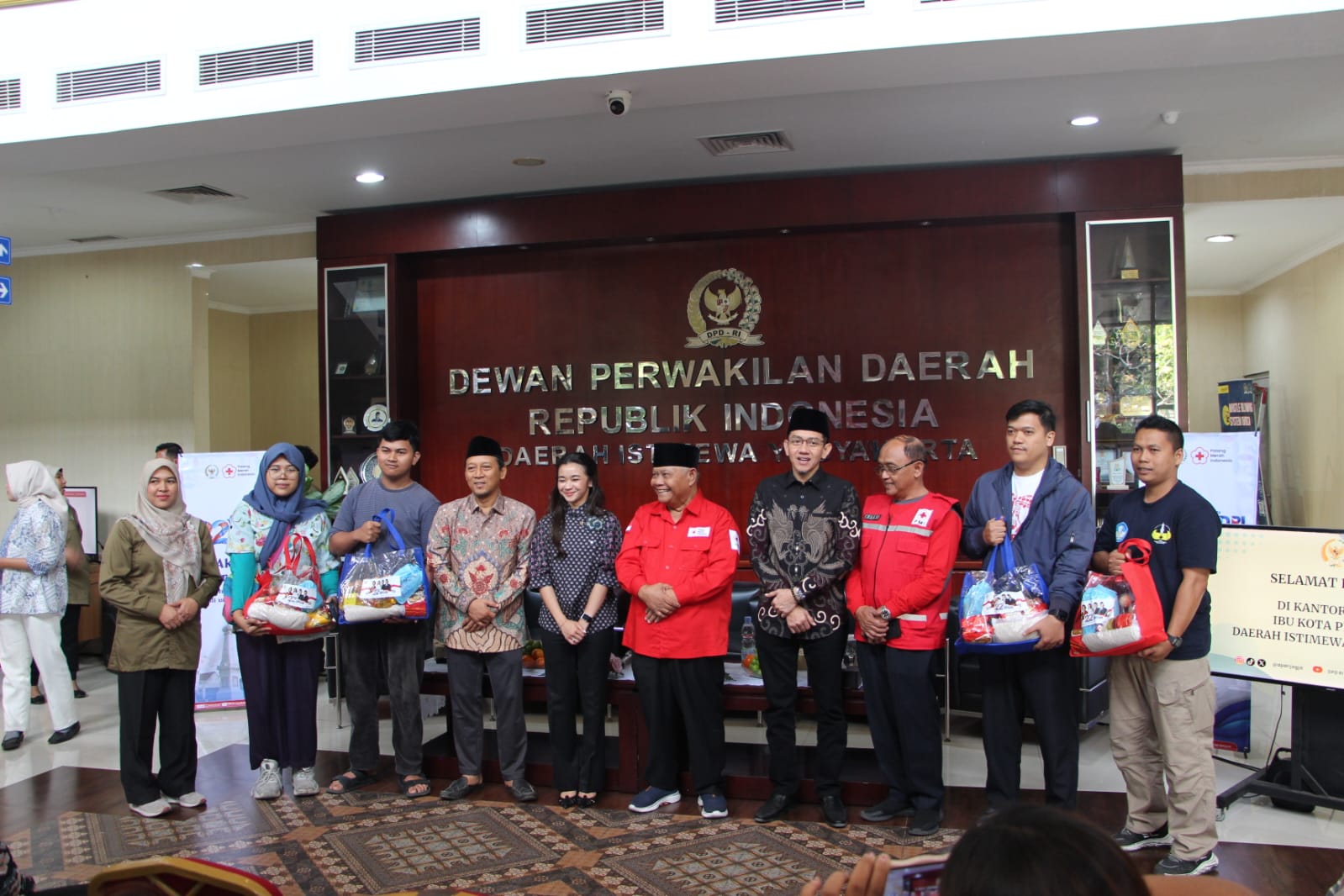 Peringati HUT ke-22, DPD RI DIY Gelar Aksi Donor Darah dan Pemeriksaan Kesehatan Gratis bagi Masyarakat
