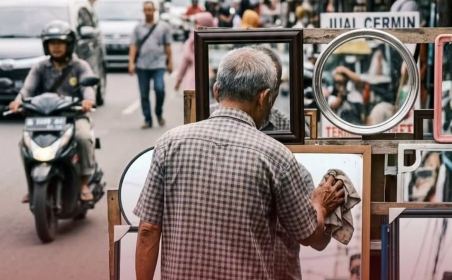 Lansia Pedagang Cermin di Pejompongan Tewas Dikeroyok Orang Tak Dikenal