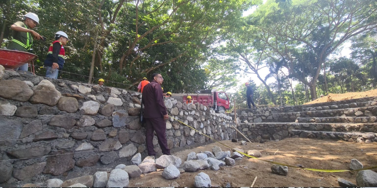 Catatan Komisi III DPRD Kota Blitar Terhadap Pelaksana Proyek Taman Ecopark 3,8 M