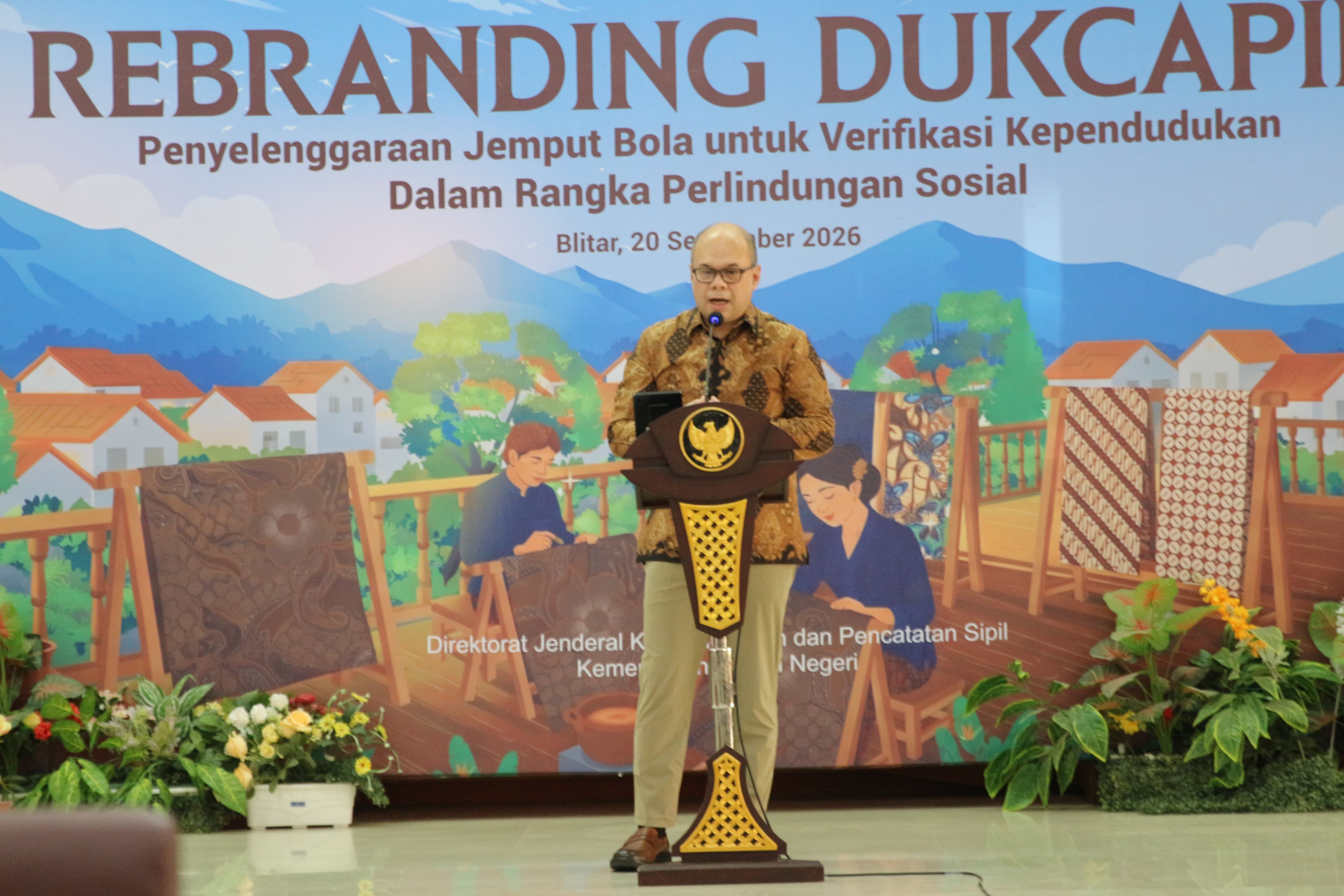 Dukcapil Kota Blitar Rebranding Dari Pelayanan Adminduk Menjadi Garda Depan Perlindungan Sosial